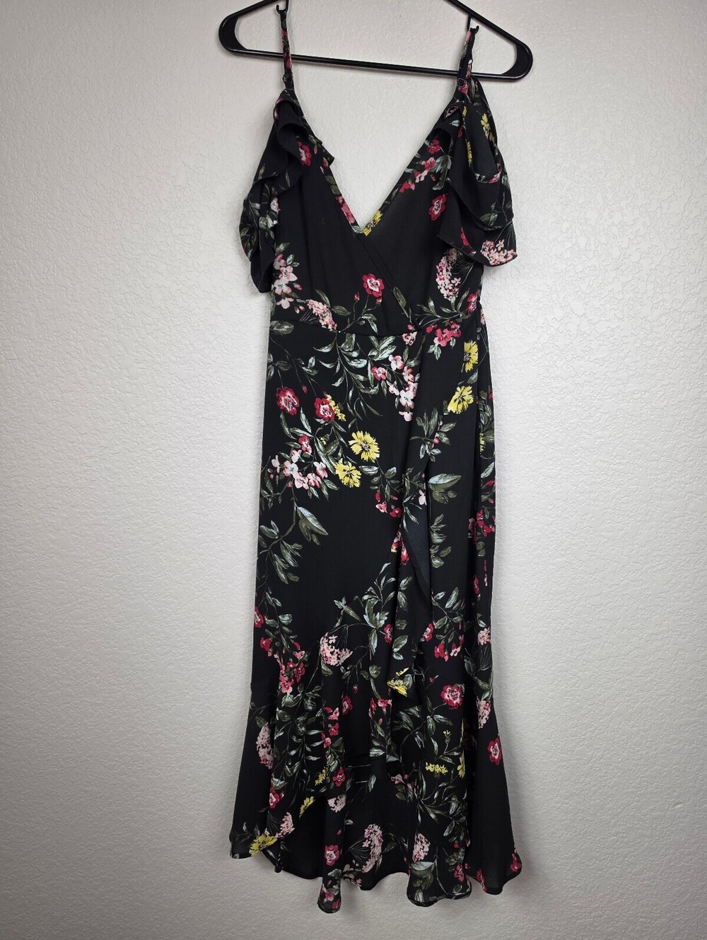 Anthropologie Band of Gypsies Black Cold Shoulder Dress